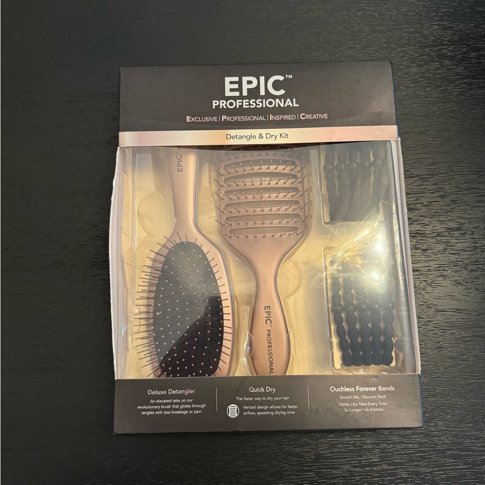 NWT Epic Professional Detangle & Hairbrush Kit